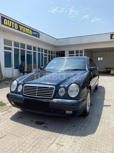 Mercedes E 230 1996, 150,000 km - 2.3 l - Masallı
