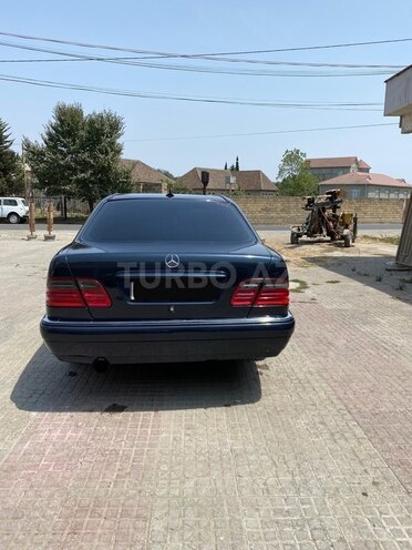 Mercedes E 230 1996, 150,000 km - 2.3 l - Masallı