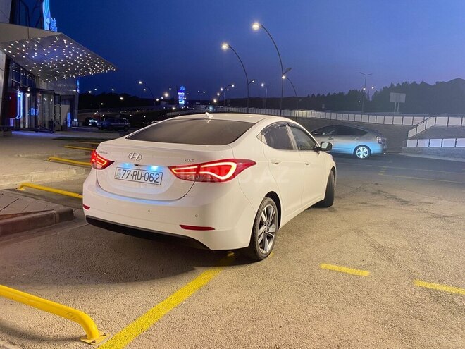 Hyundai Elantra 2014, 202,000 km - 1.8 l - Bakı