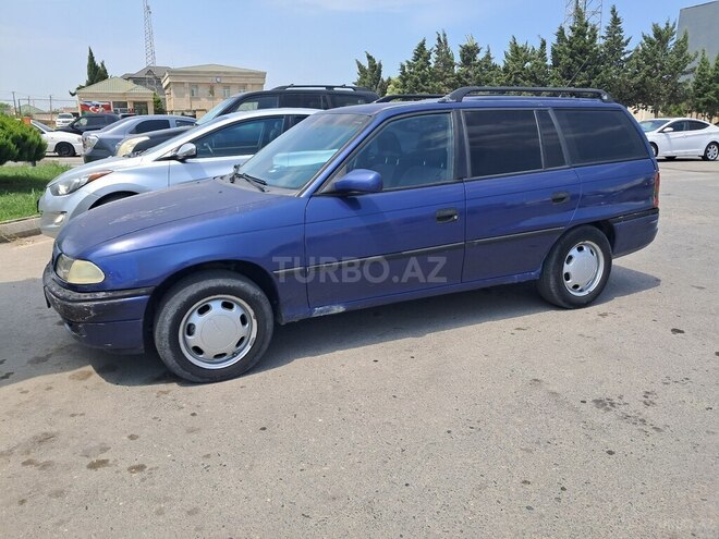 Opel Astra 1997, 250,000 km - 1.6 l - Sumqayıt