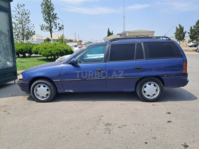 Opel Astra 1997, 250,000 km - 1.6 l - Sumqayıt