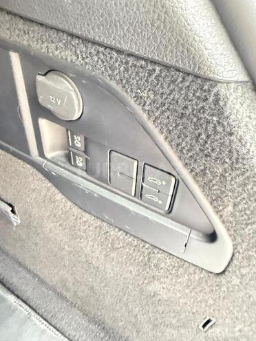 Volkswagen Touareg 2012, 305,000 km - 3.6 l - Bakı