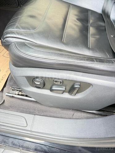 Volkswagen Touareg 2012, 305,000 km - 3.6 l - Bakı