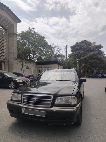 Mercedes C 200 1998, 580,000 km - 2.0 l - Bakı