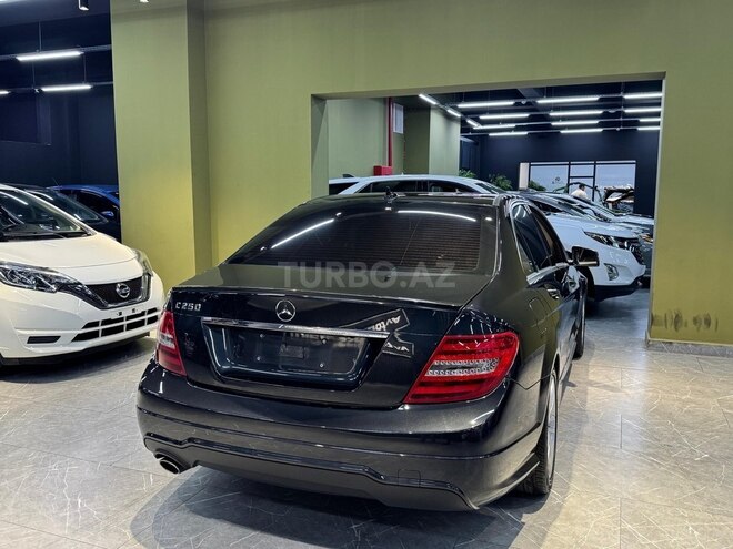 Mercedes C 250 2012, 243,000 km - 1.8 l - Bakı