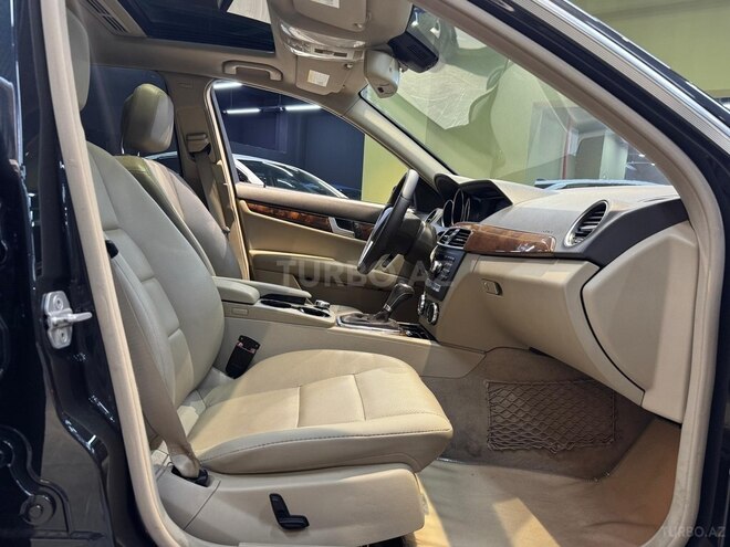 Mercedes C 250 2012, 243,000 km - 1.8 l - Bakı