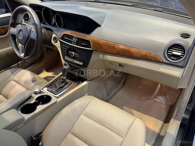 Mercedes C 250 2012, 243,000 km - 1.8 l - Bakı
