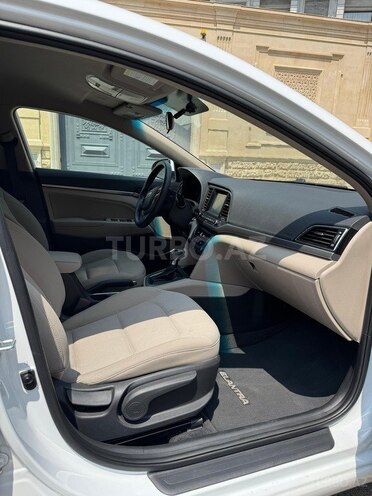 Hyundai Elantra 2017, 42,000 km - 2.0 l - Bakı