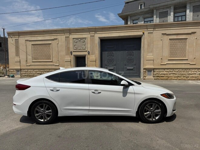 Hyundai Elantra 2017, 42,000 km - 2.0 l - Bakı