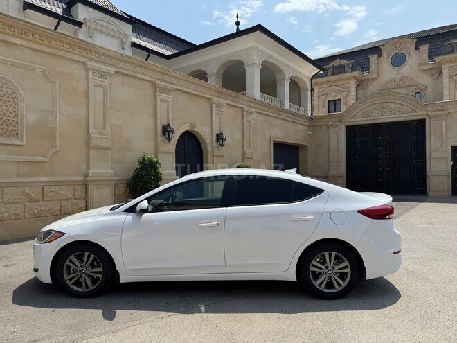 Hyundai Elantra 2017, 42,000 km - 2.0 l - Bakı