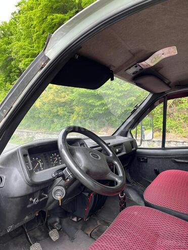 GAZ 33021 1998, 257,580 km - 2.4 l - Qax