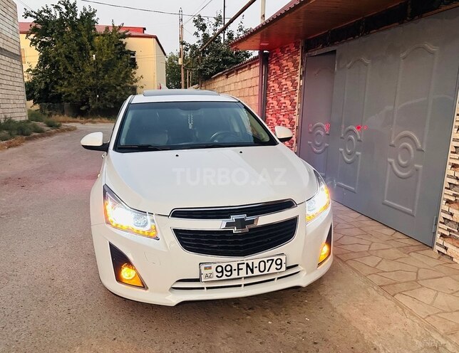 Chevrolet Cruze 2013, 256,528 km - 1.8 l - Salyan