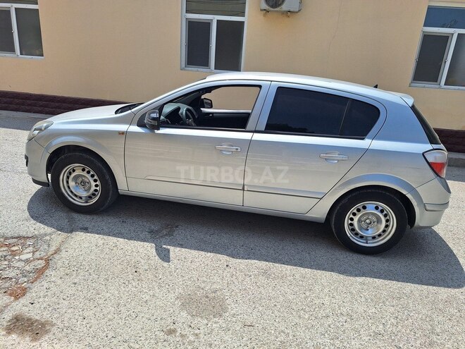 Opel Astra 2006, 315,120 km - 1.4 l - Şabran