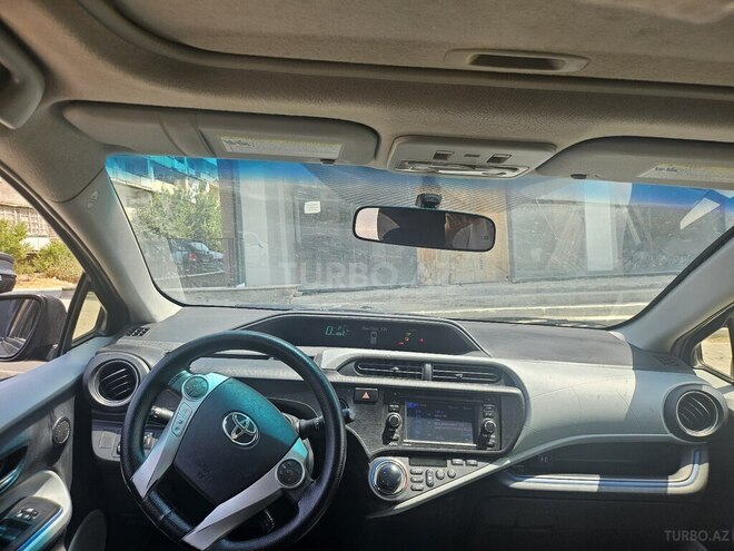 Toyota Prius C 2012, 209,000 km - 1.5 l - Bakı