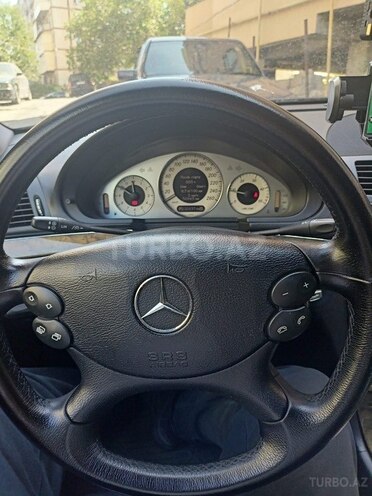 Mercedes E 220 d 2008, 233,000 km - 2.2 l - Bakı
