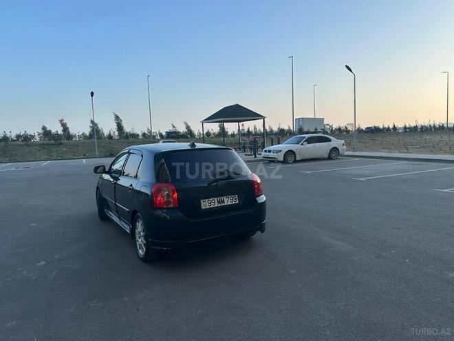 Toyota Corolla 2005, 250,000 km - 1.4 л - Bakı