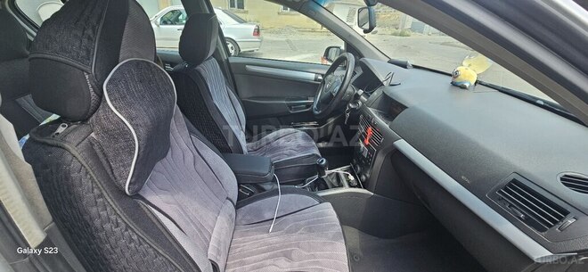 Opel Astra 2004, 378,000 km - 1.4 l - Bakı