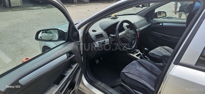 Opel Astra 2004, 378,000 km - 1.4 l - Bakı