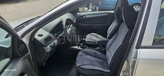 Opel Astra 2004, 378,000 km - 1.4 l - Bakı