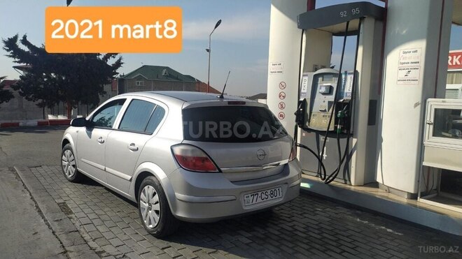 Opel Astra 2004, 378,000 km - 1.4 l - Bakı