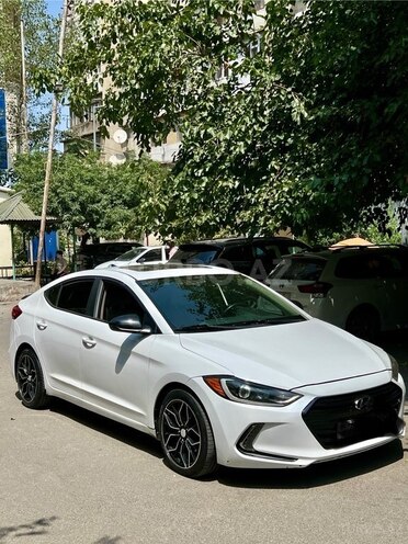 Hyundai Elantra 2017, 184,270 km - 2.0 l - Bakı