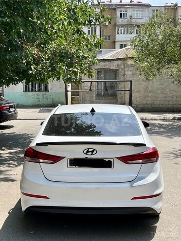 Hyundai Elantra 2017, 184,270 km - 2.0 l - Bakı