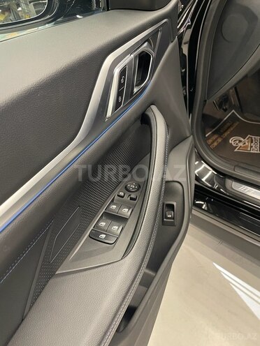 BMW i4 2022, 27,800 km - 0.0 l - Bakı