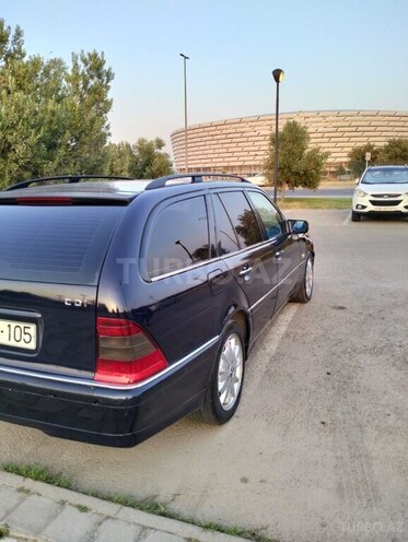 Mercedes C 220 d 2001, 345,500 km - 2.2 л - Bakı