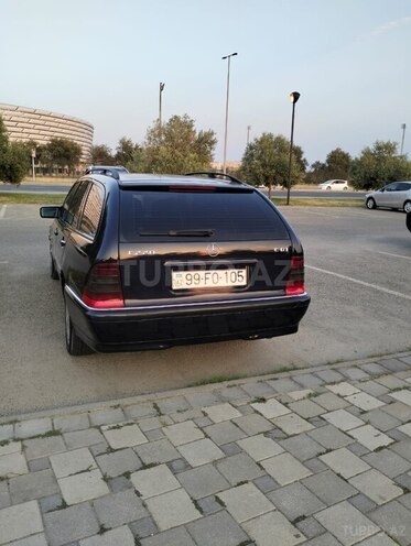 Mercedes C 220 d 2001, 345,500 km - 2.2 л - Bakı