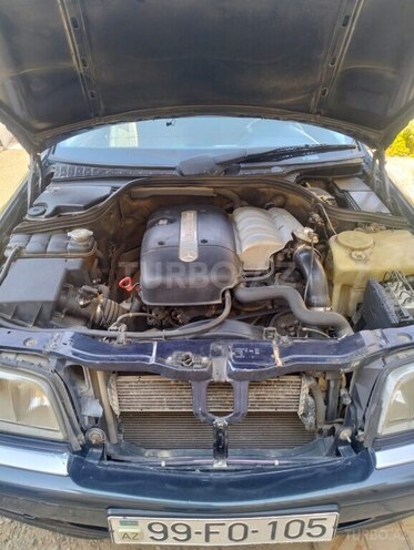 Mercedes C 220 d 2001, 345,500 km - 2.2 л - Bakı