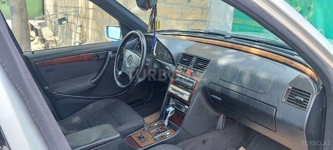 Mercedes C 240 1998, 336,234 km - 2.4 l - Cəlilabad