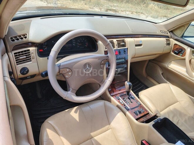 Mercedes E 320 2000, 325,000 km - 3.2 l - Bakı