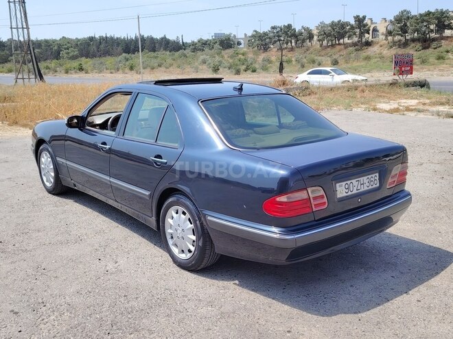 Mercedes E 320 2000, 325,000 km - 3.2 l - Bakı