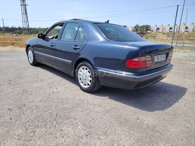 Mercedes E 320 2000, 325,000 km - 3.2 l - Bakı