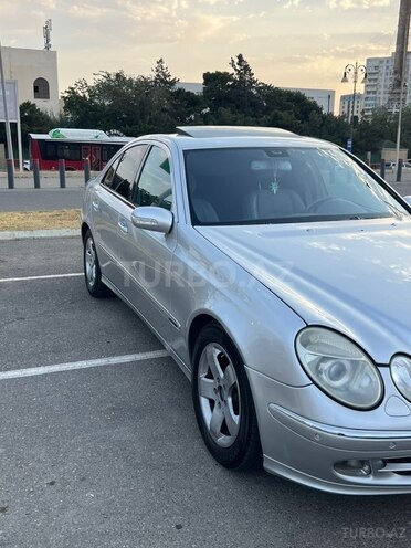 Mercedes E 270 2003, 423,000 km - 2.7 l - Bakı