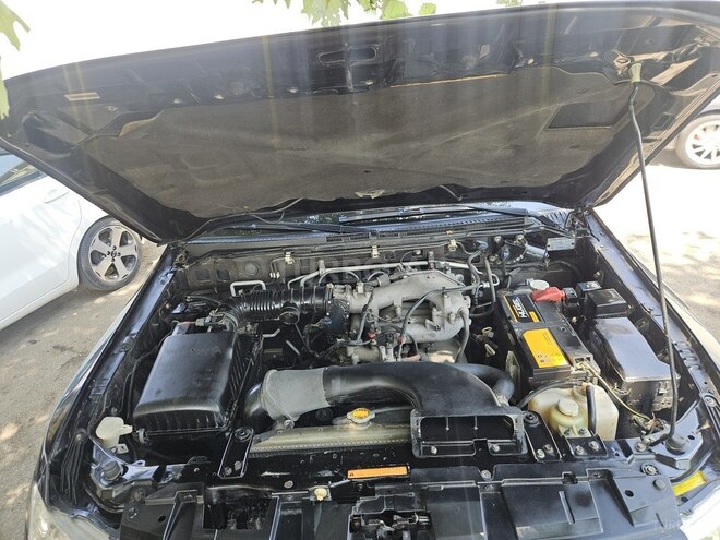 Mitsubishi Pajero 2008, 228,000 km - 3.0 l - Bakı