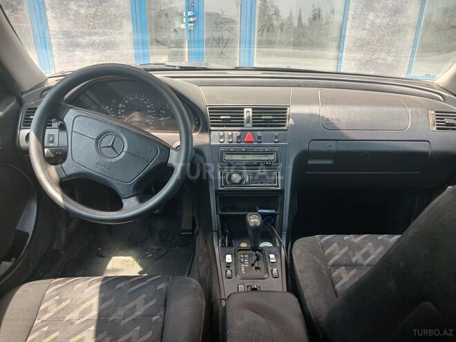 Mercedes C 200 1998, 323,680 km - 2.0 l - Bakı