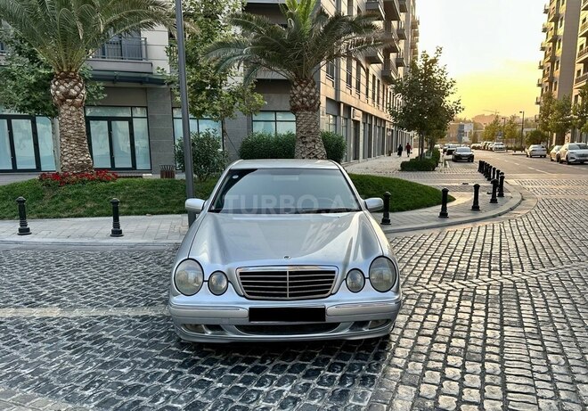 Mercedes E 270 1999, 459,000 km - 2.7 l - Bakı