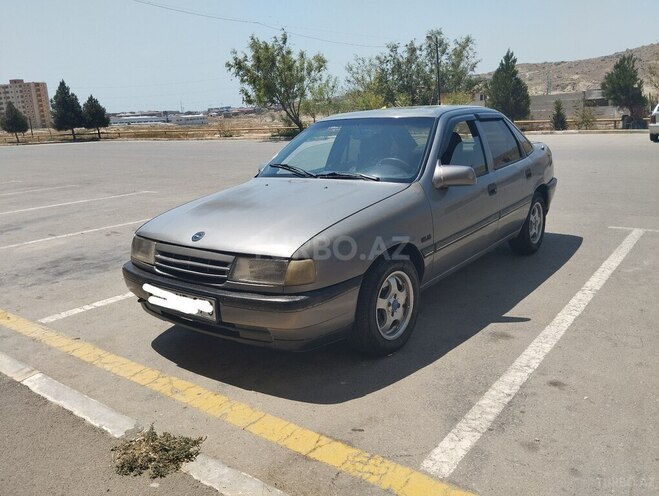 Opel Vectra 1992, 450,000 km - 1.8 l - Bakı