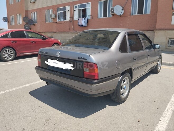 Opel Vectra 1992, 450,000 km - 1.8 l - Bakı