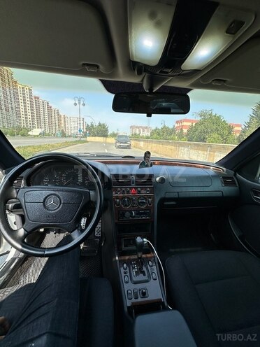 Mercedes C 200 1999, 280,000 km - 2.0 l - Bakı