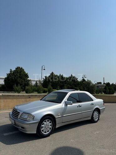 Mercedes C 200 1999, 280,000 km - 2.0 l - Bakı