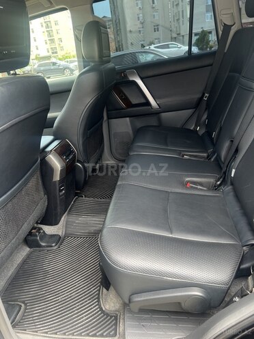 Toyota Land Cruiser Prado 2010, 300,000 km - 2.7 l - Bakı