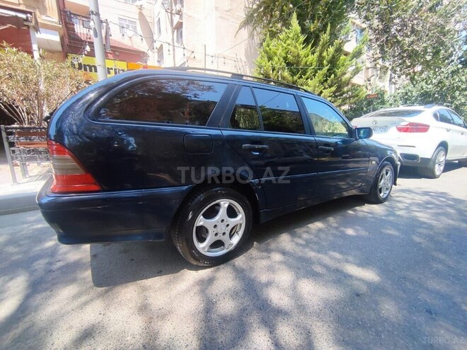 Mercedes C 240 1999, 260,000 km - 2.4 l - Bakı