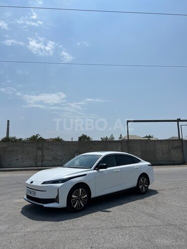 Changan Qiyuan A05 2025, 7,000 km - 1.5 л - Bakı