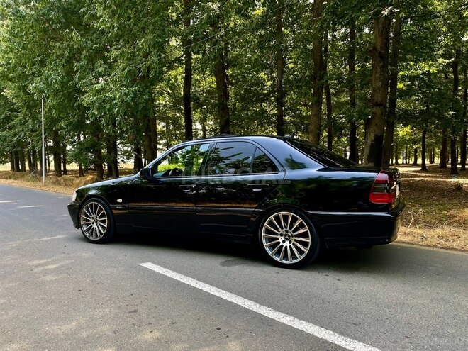 Mercedes C 240 2000, 289,000 km - 2.6 l - Masallı