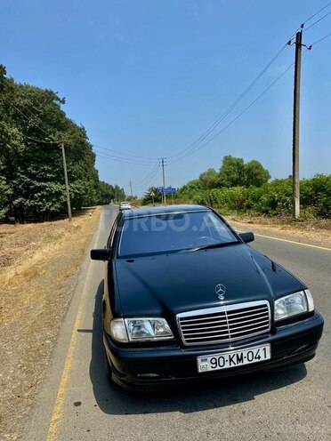 Mercedes C 240 2000, 289,000 km - 2.6 l - Masallı