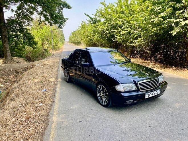 Mercedes C 240 2000, 289,000 km - 2.6 l - Masallı