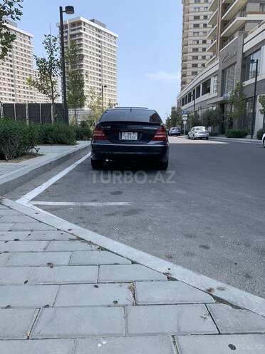 Mercedes C 230 2004, 450,000 km - 1.8 l - Bakı