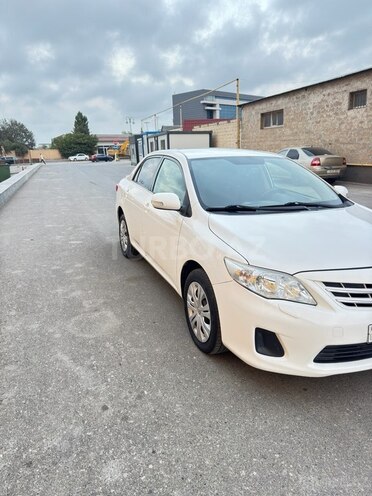 Toyota Corolla 2013, 231,000 km - 1.6 l - Bakı